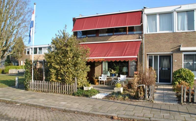 Bordine Guesthouse Leeuwarden Zewnętrze zdjęcie